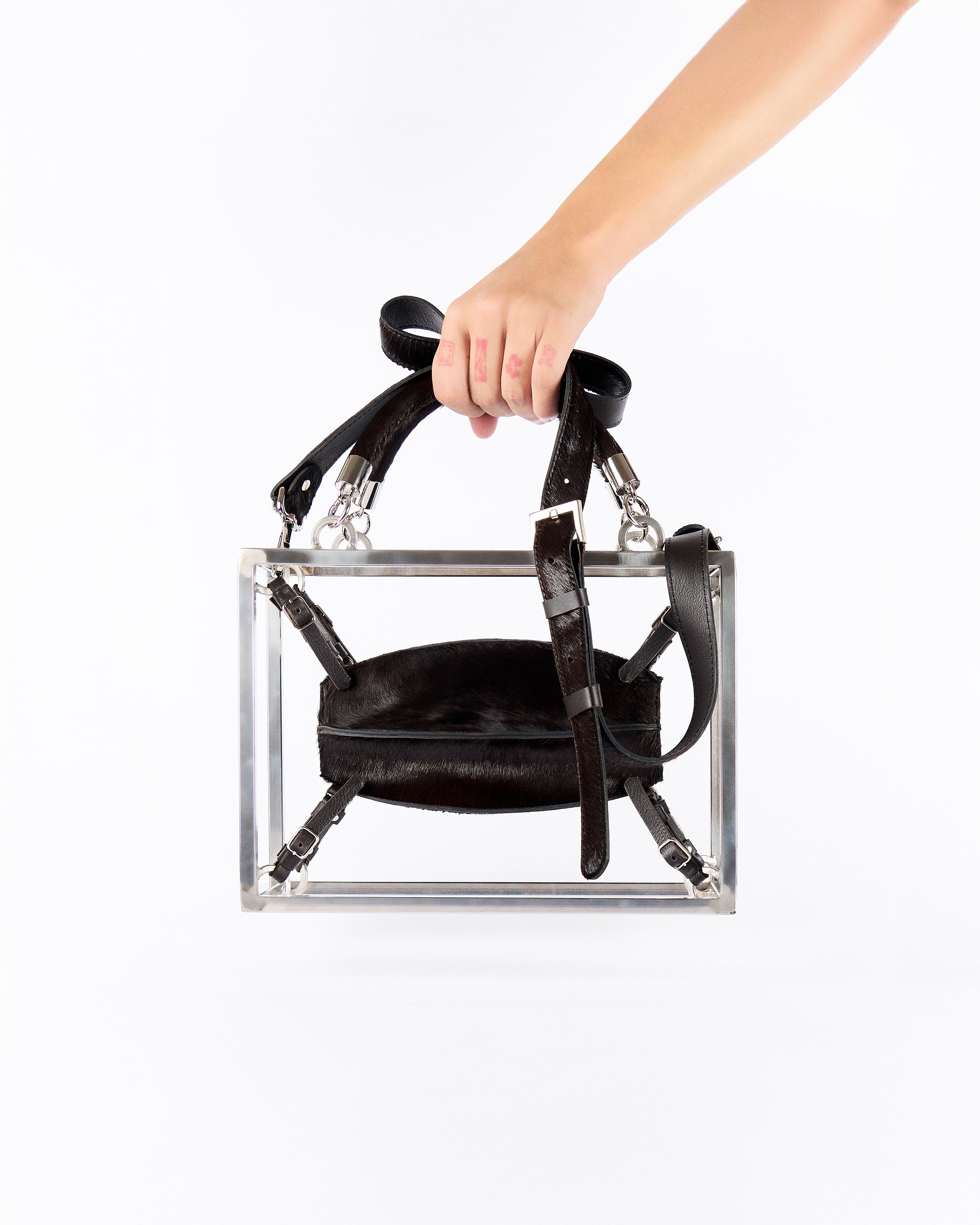 Hauberk compact Bristle Bag